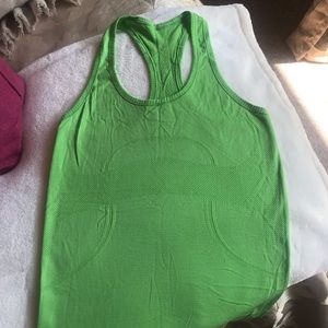 Lululemon Swiftly Tech Tank